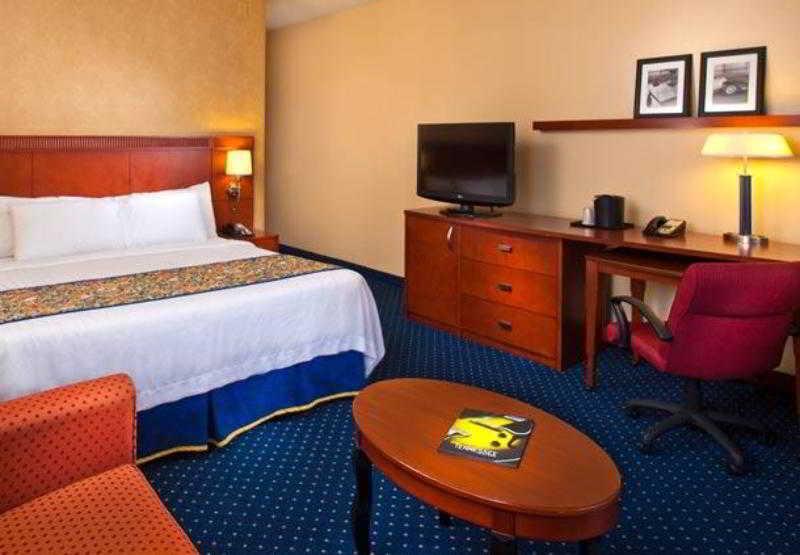 Courtyard By Marriott Little Rock West Hotel Bilik gambar